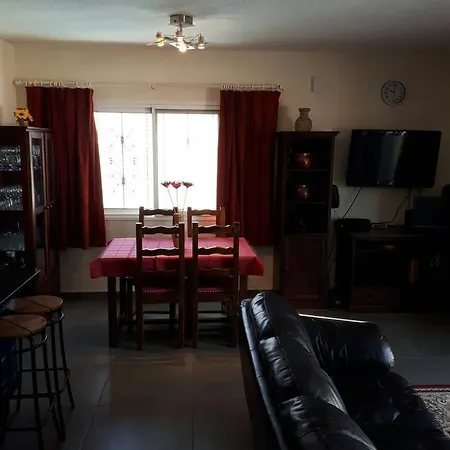 Villa Three-bedroom In Sueno Azul Callao Salvaje