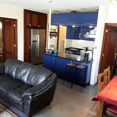 Three-bedroom In Sueno Azul Callao Salvaje
