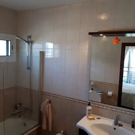 Three-bedroom In Sueno Azul * Callao Salvaje